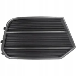 kratka-atrapa-zaslepka-zderzaka-przedniego-prawa-do-audi-q3-fl-2015-2018