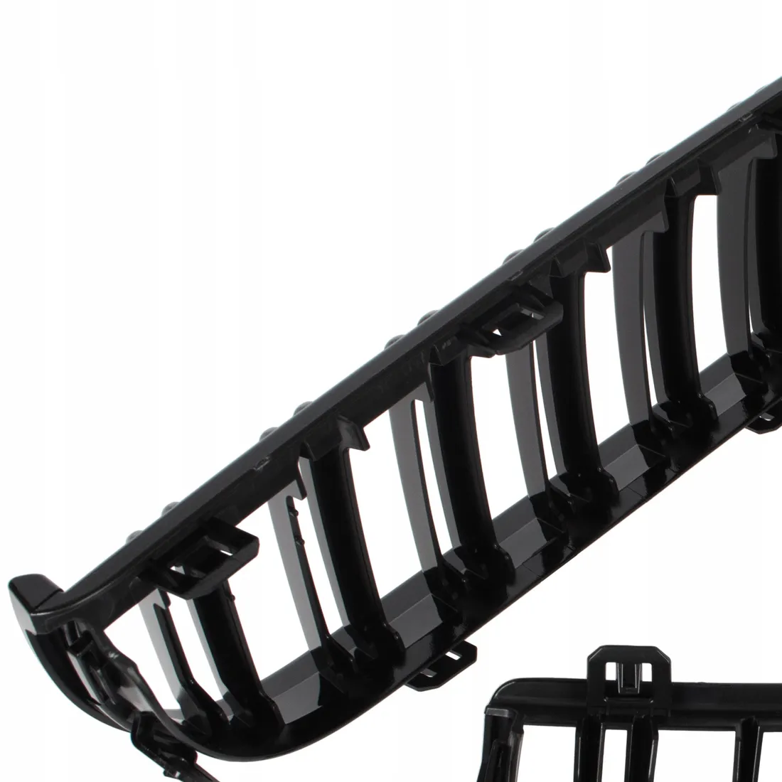 atrapa-grill-kratka-nerki-do-bmw-3-e90-e91-2004-2009