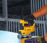 dewalt-wyrzynarka-650w-marka-dewalt