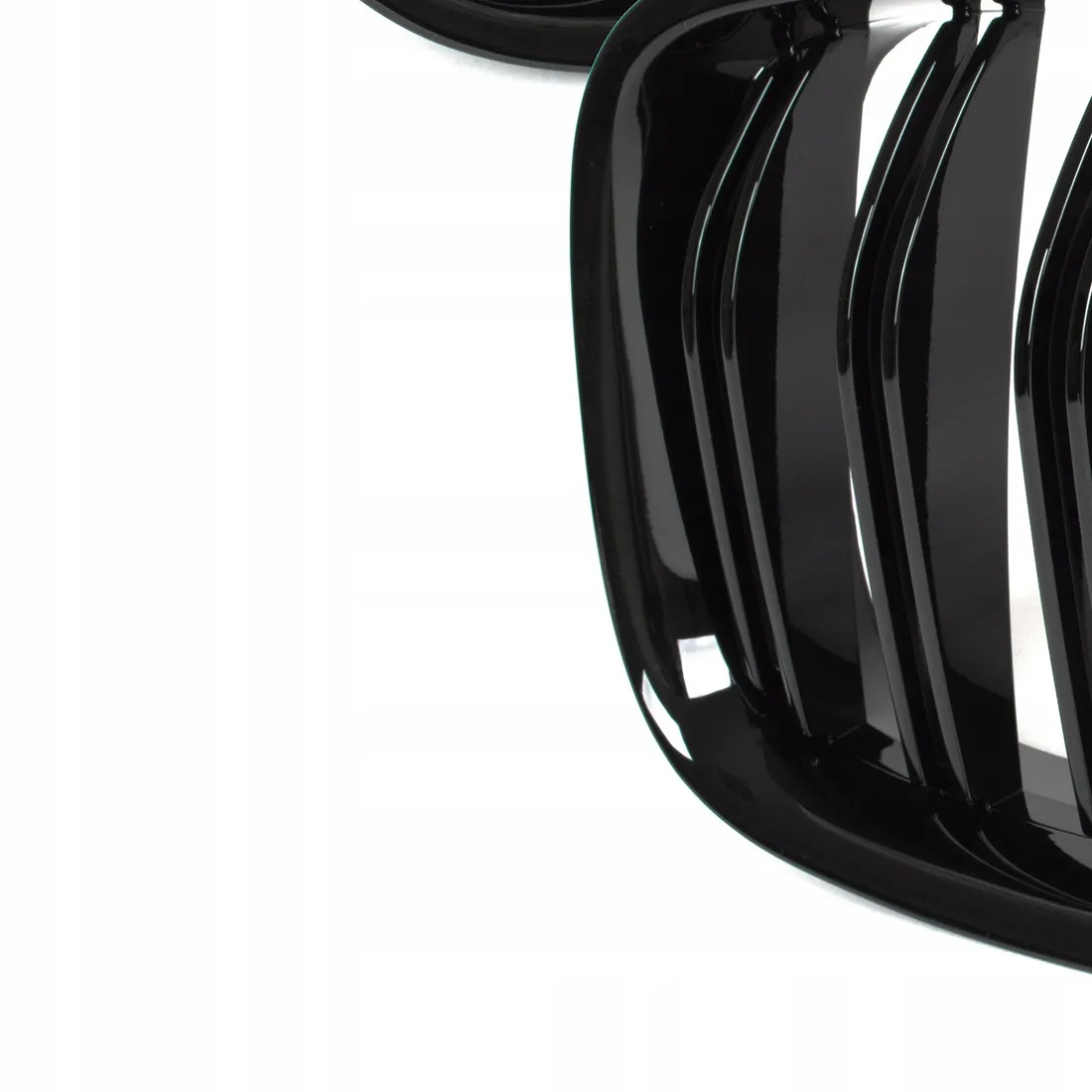 nerki-grill-atrapa-bmw-5-gt-m-performance