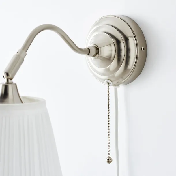 ikea-arstid-lampa-scienna-niklowana-biala-kolor-bialy-szary
