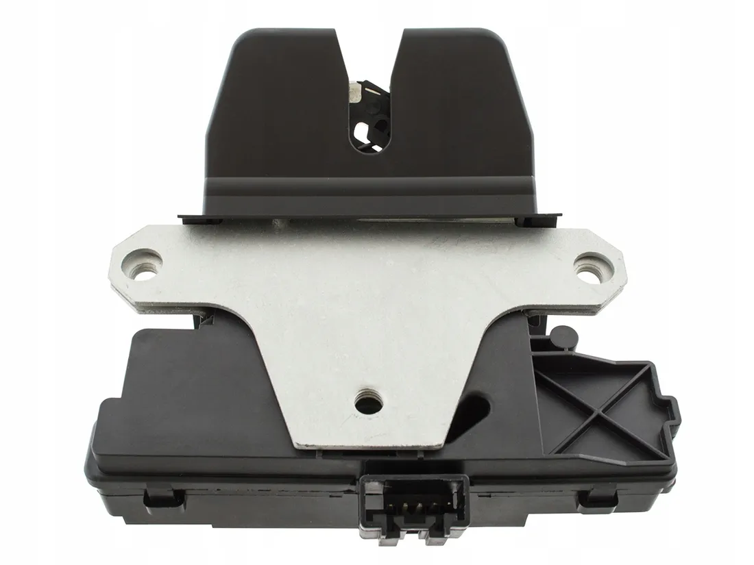 zamek-klapy-bagaznika-do-ford-focus-mk2-c-max-04-