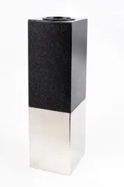 srebrny-wazon-na-pomnik-grob-stal-nierdzewna-granit-dlugi-50cm