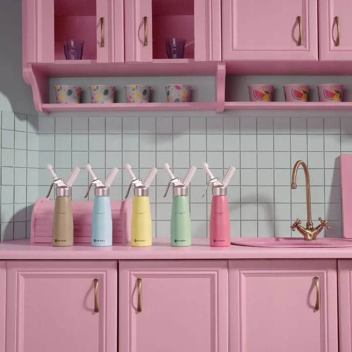 syfon-do-bitej-smietany-hendi-05-l