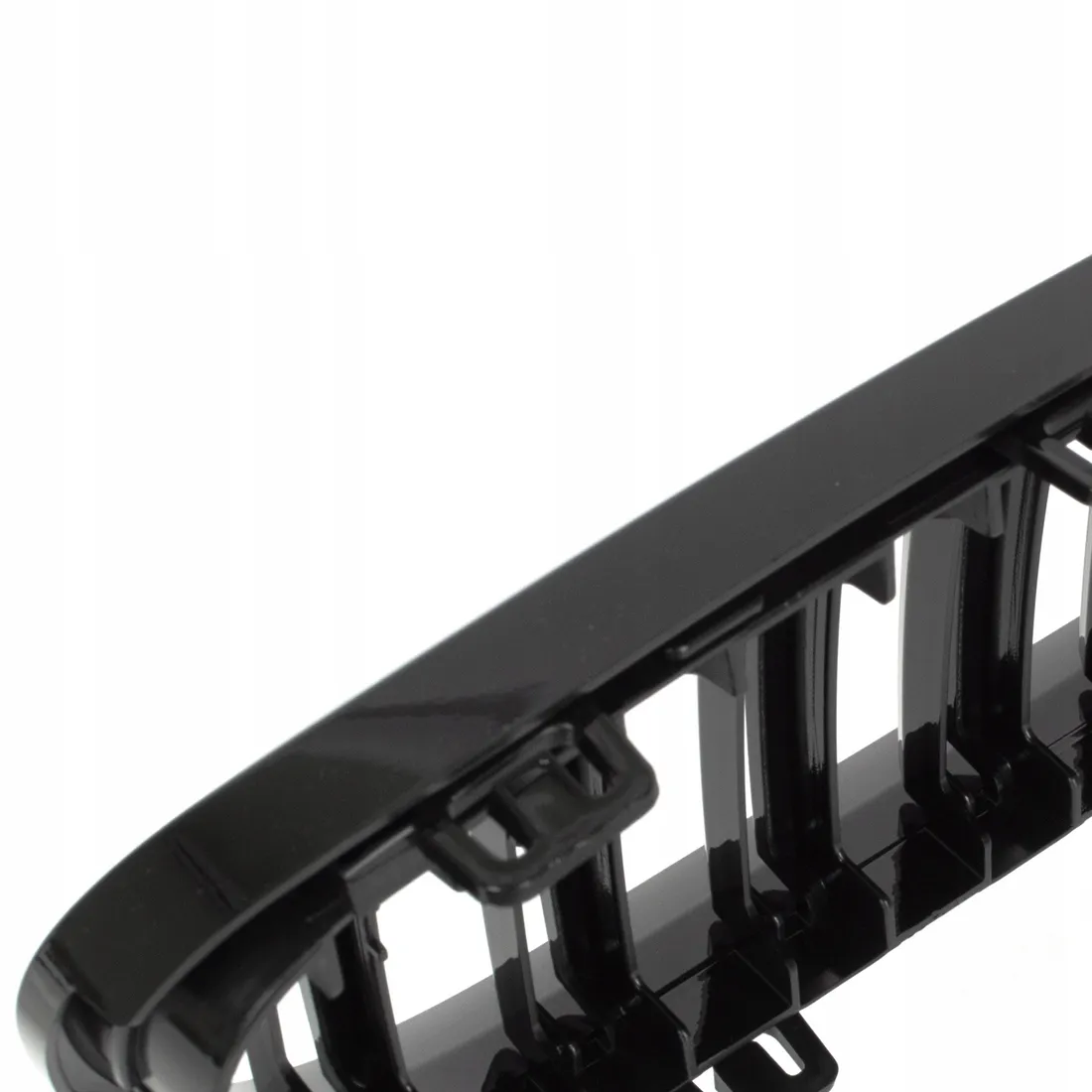 nerki-grill-atrapa-kratka-do-bmw-3-e92-e93-2010-2013-polysk-m3