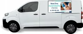 reklama-naklejka-na-samochod-05-m2-nazwa-firmy-fizioterapia-w-twoim-domu