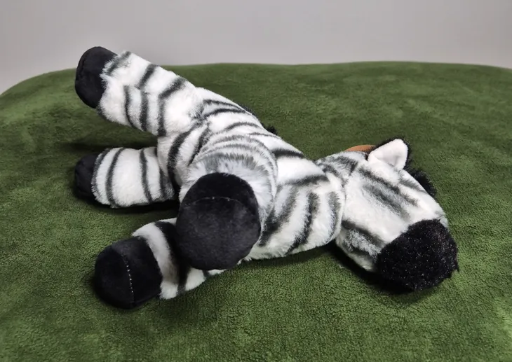 maskotka-pluszowa-zebra-28-cm-pluszak-przytulanka-zoo-dla-dzieci-dziecka-wiek-dziecka-0