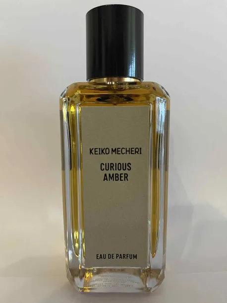 keiko mecheri curious amber
