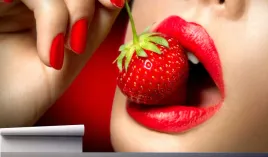 fototapeta-truskawka-sexowne-usta-kobiety-370x250