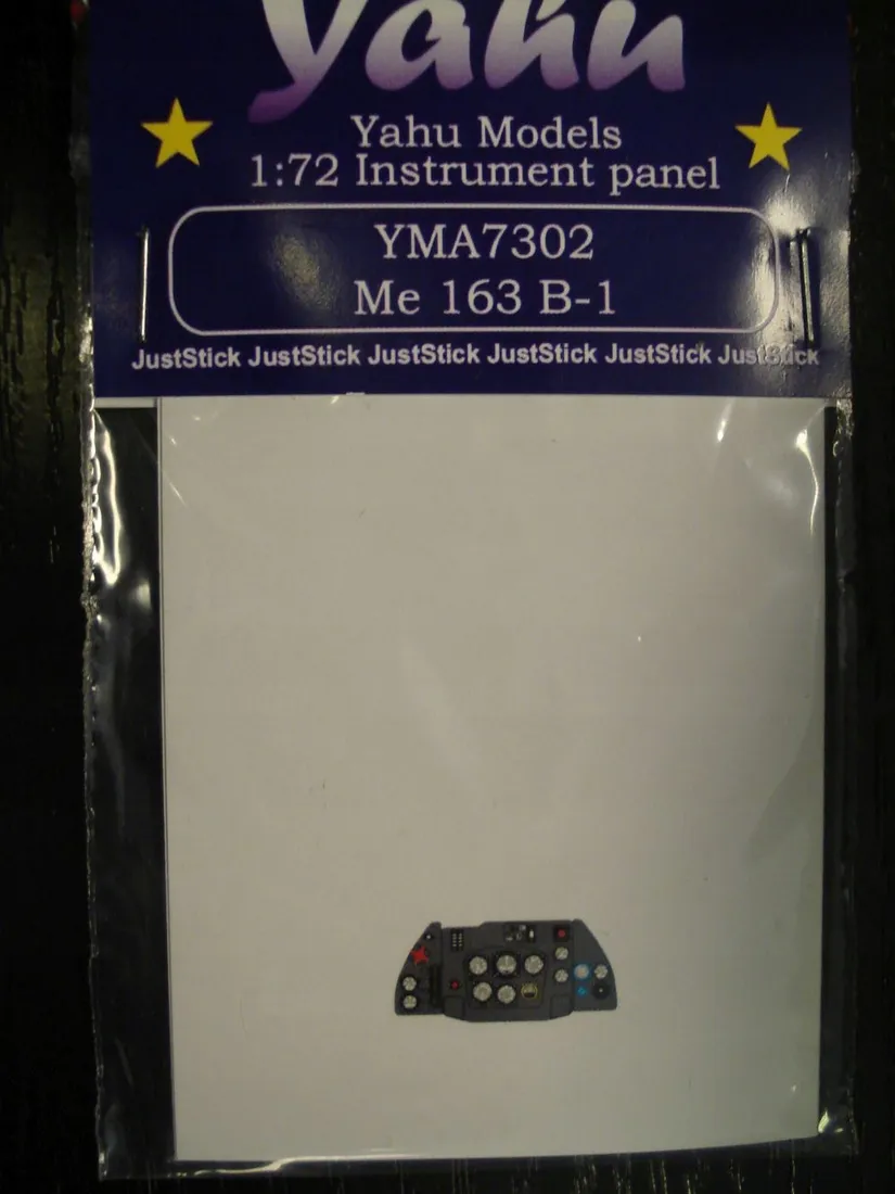 1-72-messerschmitt-me-163-b-1-panel-yahu-models-yma7302