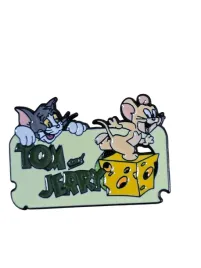 przypinka-emaliowana-tom-i-jerry