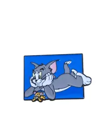 przypinka-emaliowana-tom-i-jerry