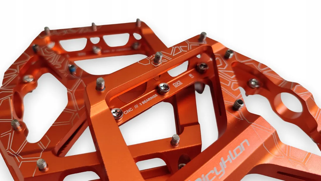 pedaly-platformowe-bicyklon-dx2-czerwony-marka-bicyklon