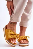 klapki-na-platformie-zolte-so-comfy