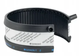 obejma-rury-spustowej-geberit-90-mm-czarny