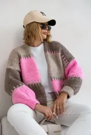 krotki-kardigan-oversize-bezowy-kakao-one-size-sploty