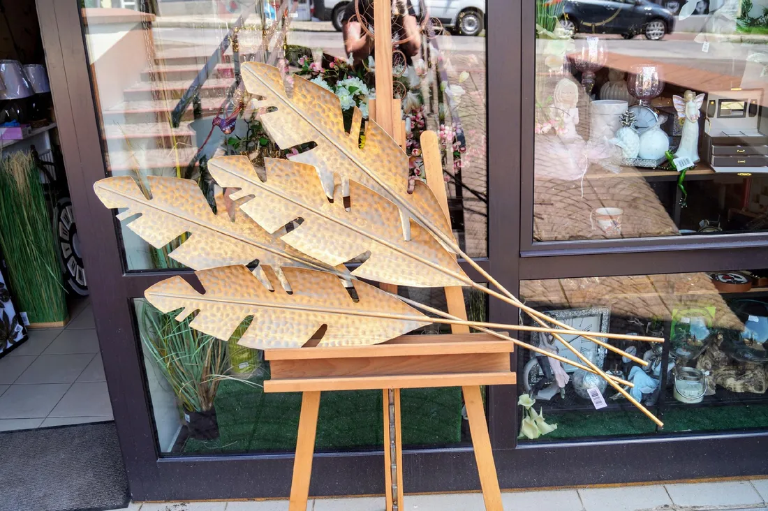 dekoracja-scienna-liscie-142cm