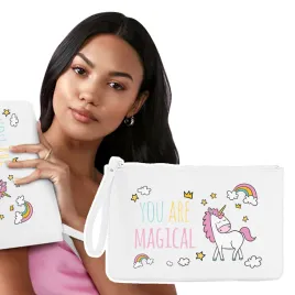 elegancka-kosmetyczka-damska-unicorn-01-biala-na-zamek-soft-white