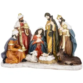szopka-bozonarodzeniowa-swieta-rodzina-z-trzema-krolami-i-zwierzetami-30cm