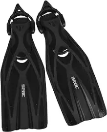 pletwy-do-nurkowania-seac-f1-m-l-40-42-lekkie-i-wygodne