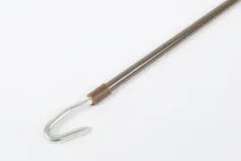 drazek-stalowy-z-korba-i-hakiem-1650-mm-brazowy