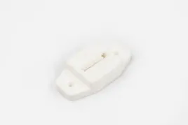 pozioma-prowadnica-tasmy-22-mm-ze-szczotka-i-maskownica-biala