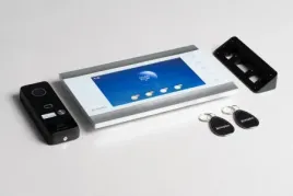 wideodomofon-przewodowy-bialy