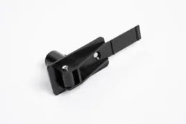 prowadnica-tasmy-14-mm-rurkowa-z-otworem-na-srube-i-maskownica-czarna