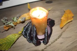 ozdoba-halloweenowa-swiecznik-zaciskany-na-swiecy