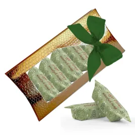 krowki-swiateczne-z-logo-w-zlotej-tabliczce-upominek-premium