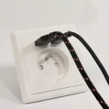 gniazdo-elektryczne-usb-scienne-gefom-bialy-stan-powystawowy