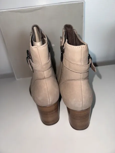 tamaris-botki-na-platformie-stan-nowy-marka-tamaris