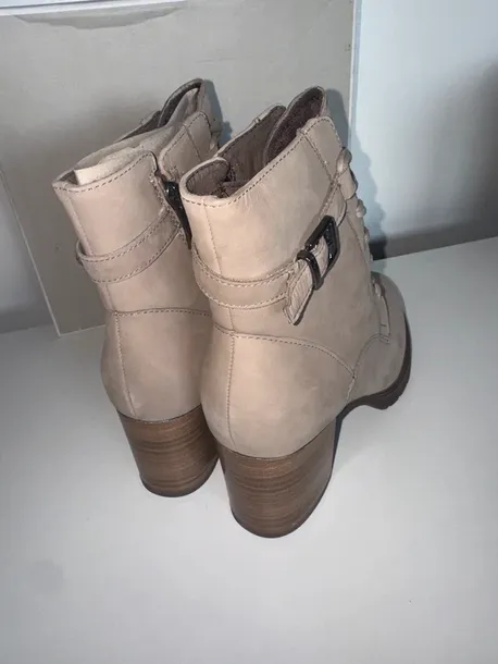 tamaris-botki-na-platformie-stan-nowy-rozmiar-40