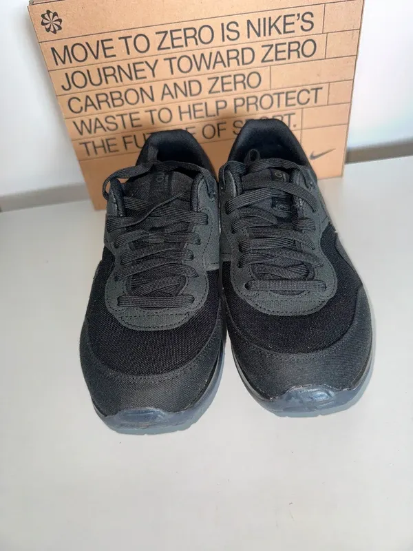 sneakersy-nike-air-max-stan-nowy