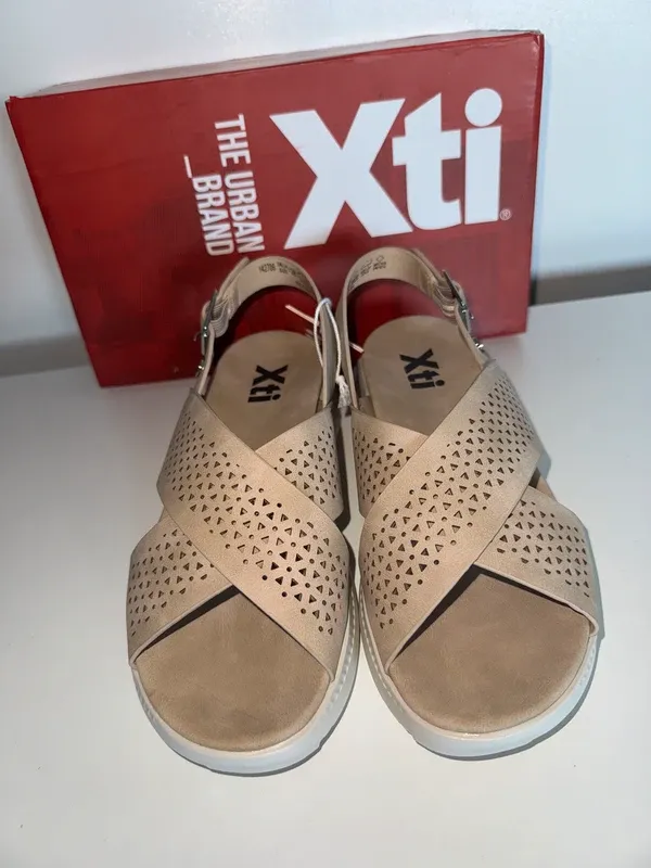 xti-sandaly-stan-nowy