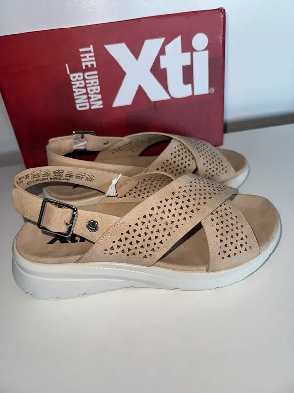 xti-sandaly-stan-nowy