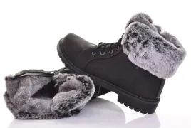 ocieplane-damskie-botki-zimowe-trapery-buty-z-futerkiem-modne-czarne