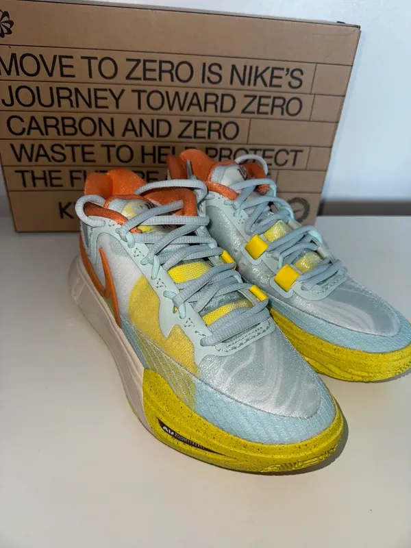 nike-kyrie-sportowe