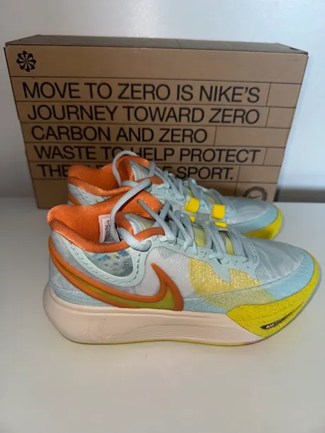 nike-kyrie-sportowe-marka-nike
