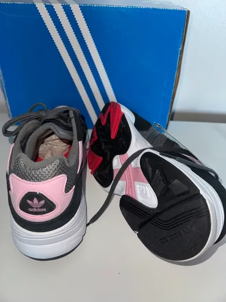 buty-adidas-yung-96-rozmiar-38