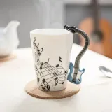 kubek-muzyka-gitara-niebieska