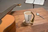 kubek-muzyka-gitara-klasyczna