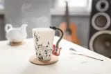 kubek-muzyka-gitara-czerwona