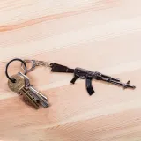 militarny-brelok-ak-47