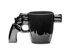 kubek-szeryfa-czarny-pistolet