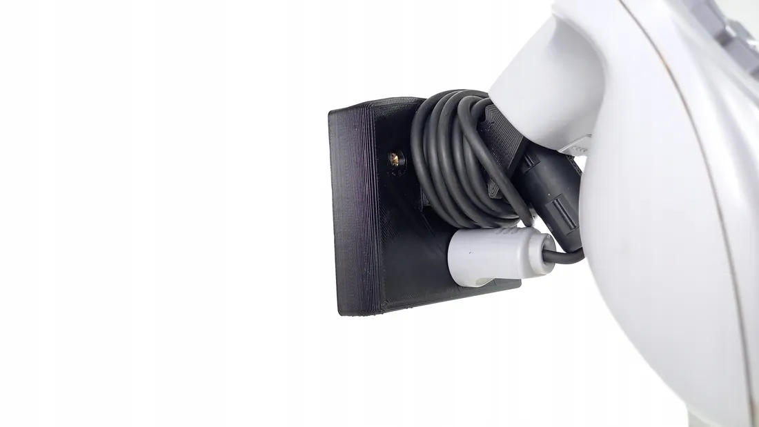 uchwyt-scienny-do-kontrolera-nintendo-64