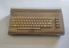 commodore-64-pokrowiec-oslona-pokrywa