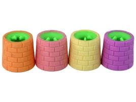 zielona-zabka-skaczaca-z-beczki