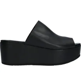 klapki-damskie-shabbies-na-platformie-wygodne-i-stylowe-czarne