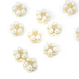 kwiatki-perlowe-3d-do-zdobienia-paznokci-molly-nails-nr-3-10-szt